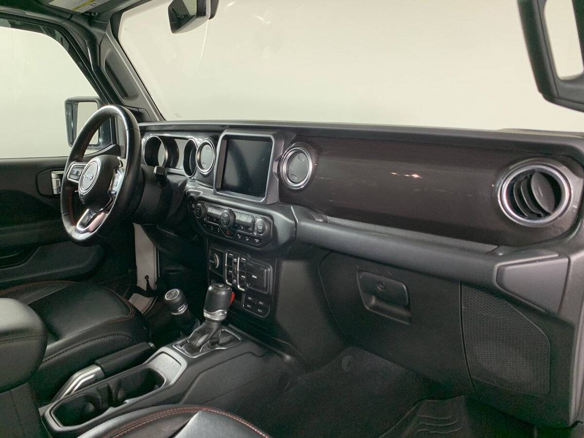 Jeep Wrangler, 2019 Фото №14