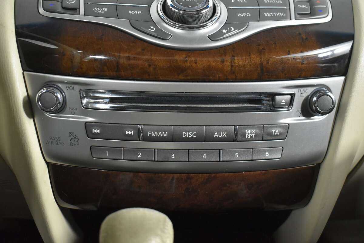 Infiniti QX60, 2014 Фото №21