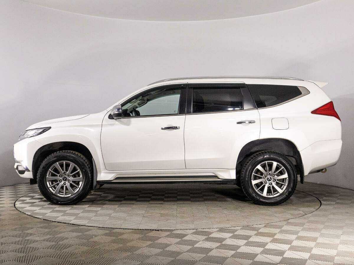 Mitsubishi Pajero Sport, 2019 Фото №8