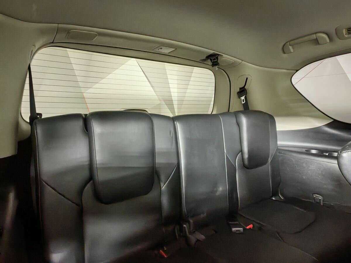 Infiniti QX56, 2013 Фото №16