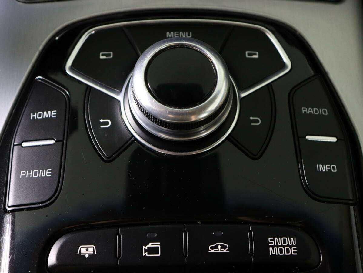 Kia Quoris, 2013 Фото №24