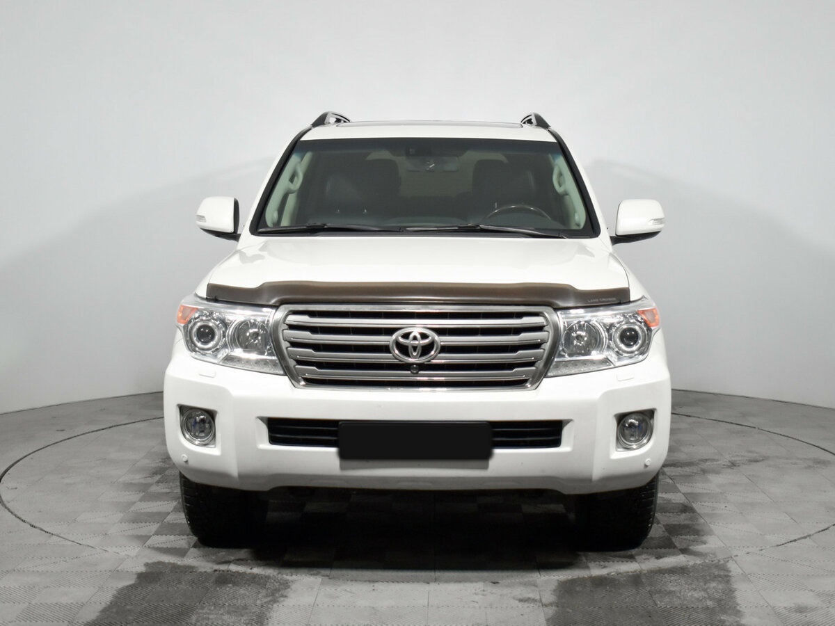 Toyota Land Cruiser 200 Series Рестайлинг 1, 2013 Фото №2