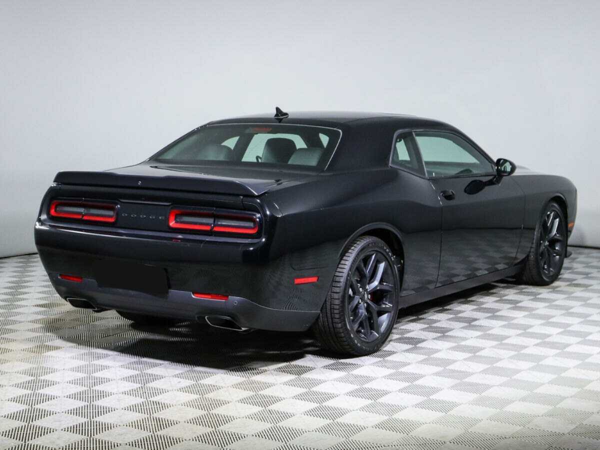 Dodge Challenger R__T, 2022 Фото №5