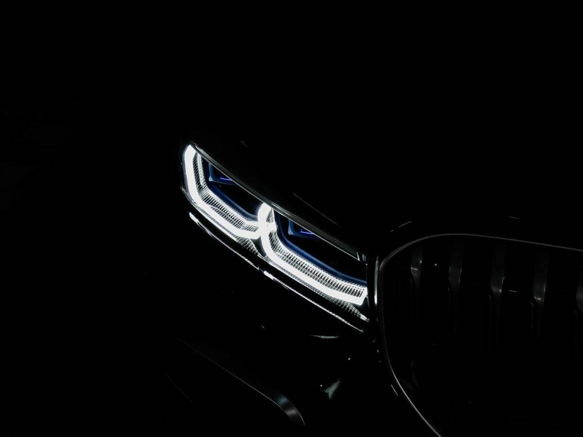 BMW 7 серии Long M760Li xDrive VI (G11/G12) Рестайлинг, 2021 Фото №22