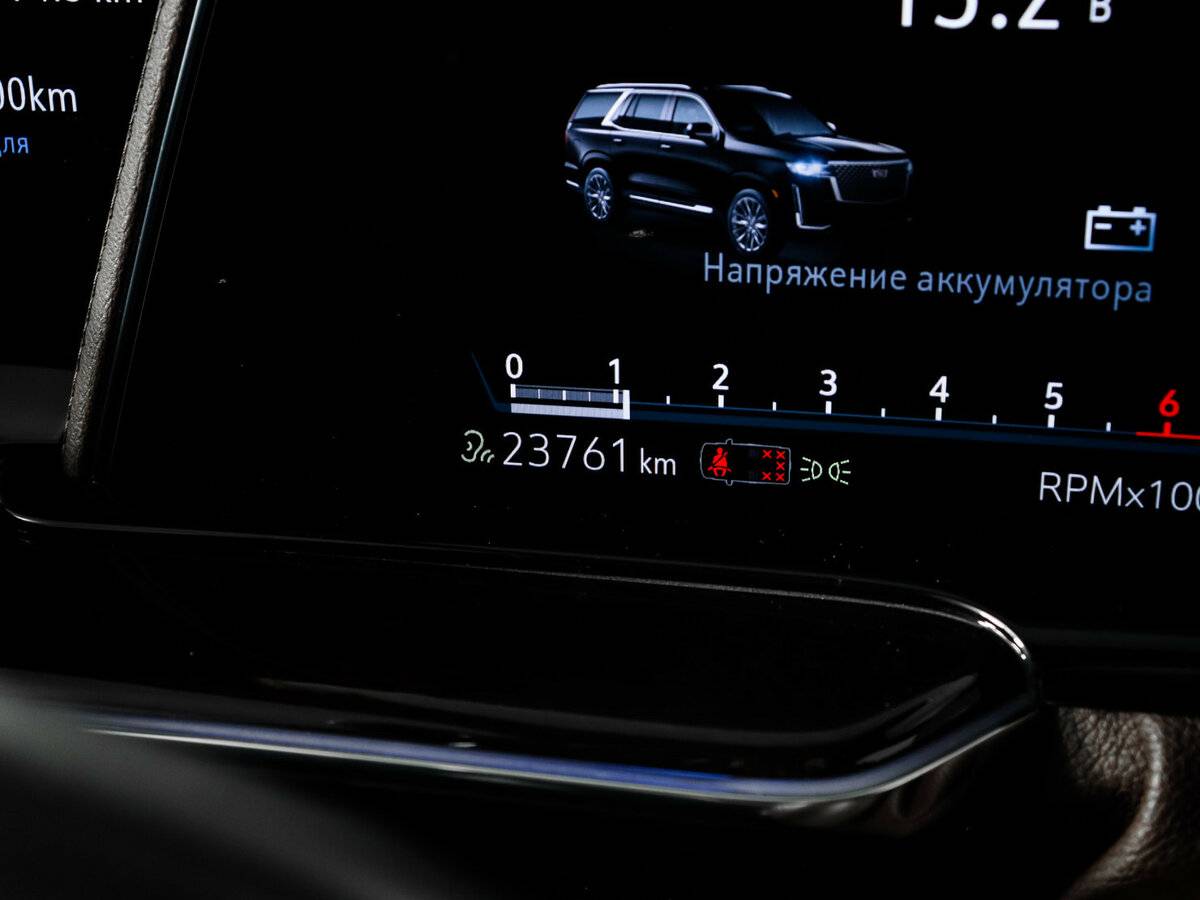 Cadillac Escalade V, 2022 Фото №9
