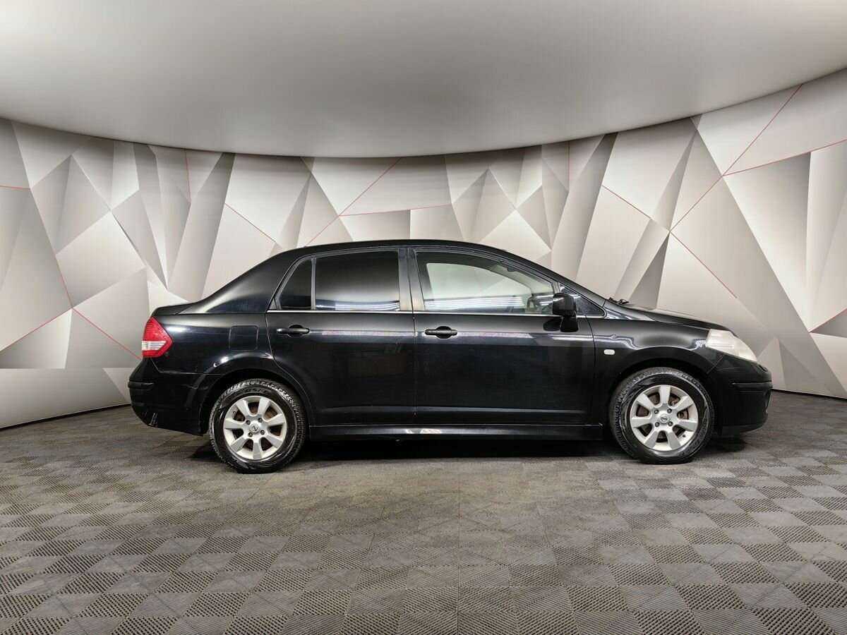 Nissan Tiida, 2010 Фото №6