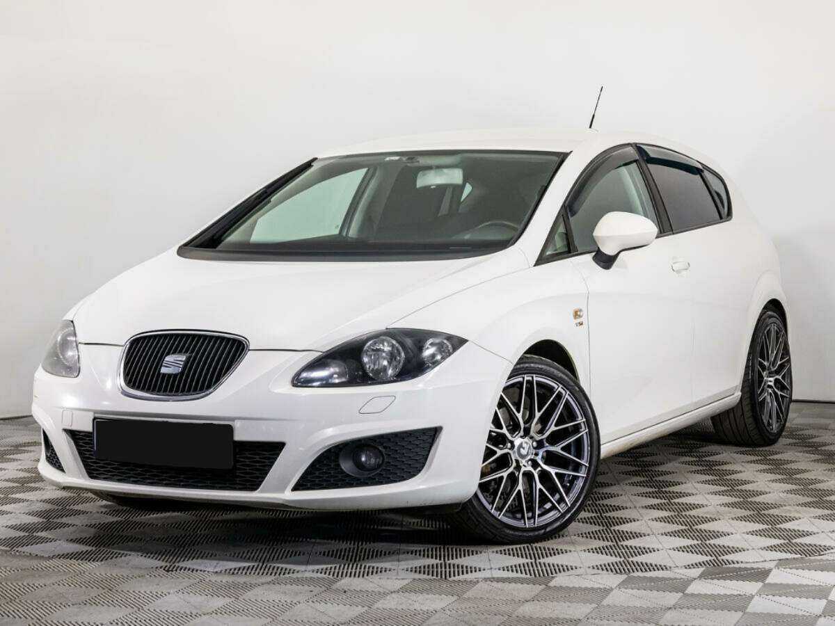 SEAT Leon, 2011 Фото №1