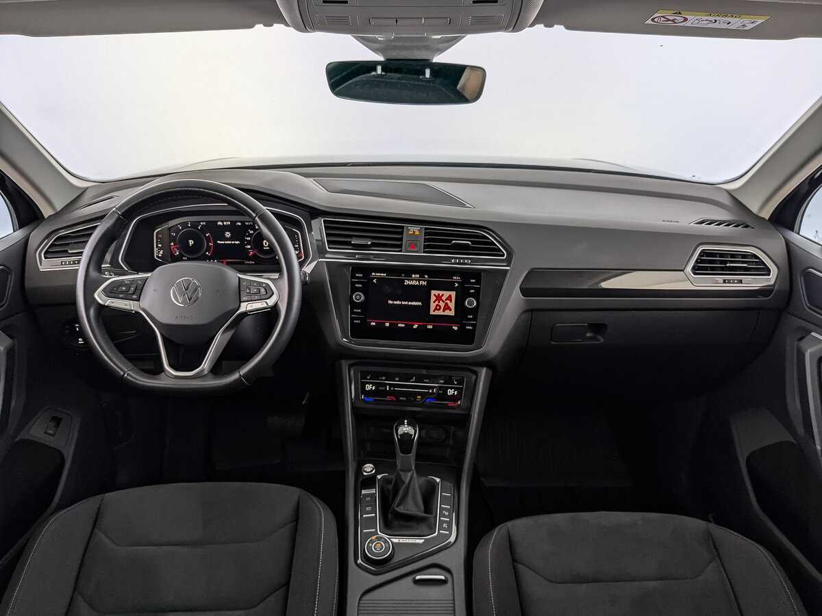 Volkswagen Tiguan, 2021 Фото №10