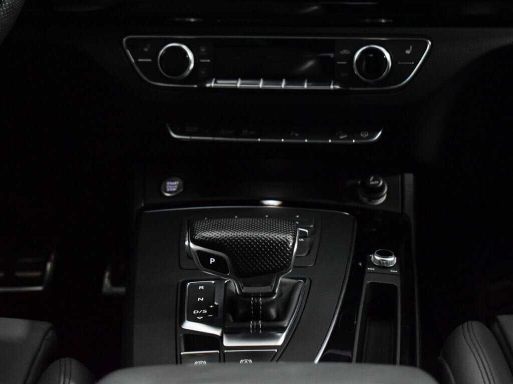 Audi Q5, 2017 Фото №13