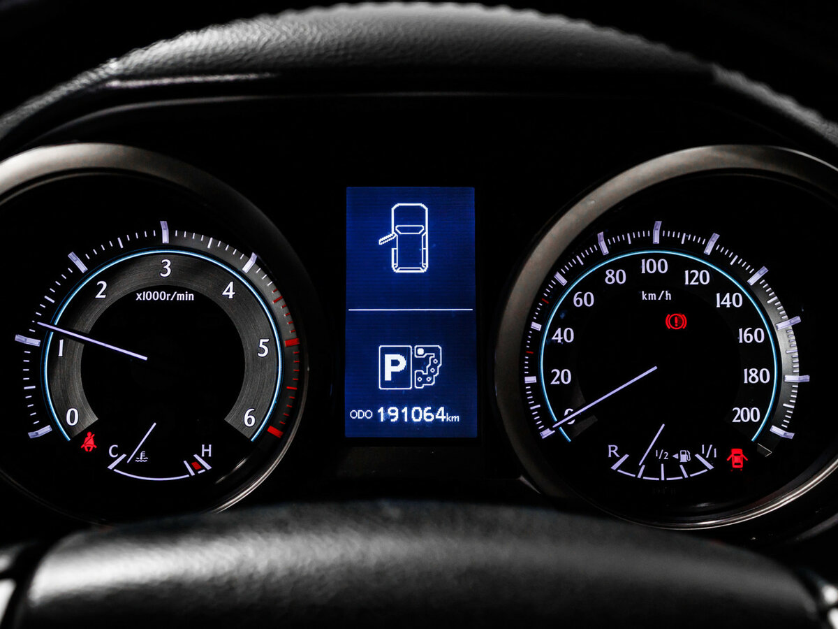 Toyota Land Cruiser Prado 150 Series, 2010 Фото №8