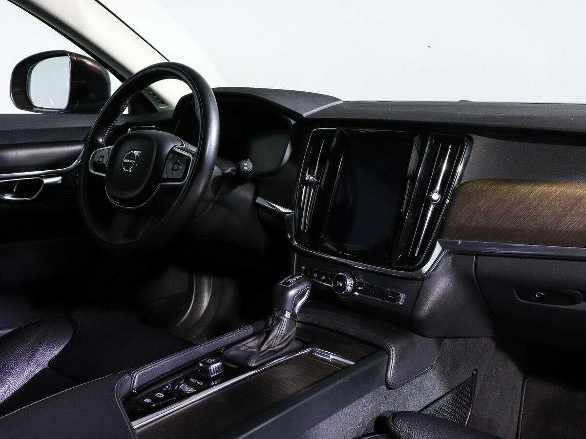 Volvo V90 Cross Country, 2018 Фото №7
