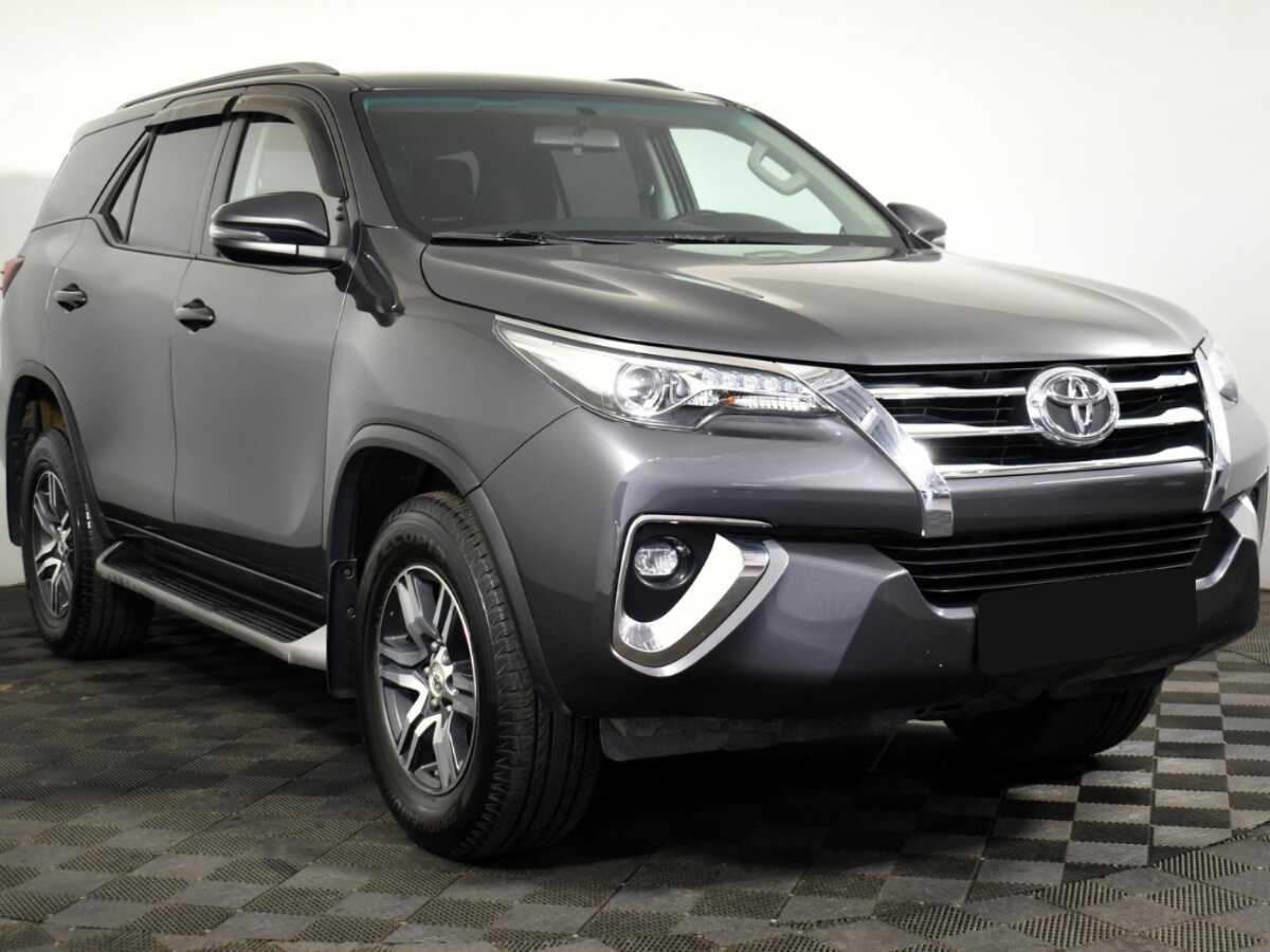Toyota Fortuner, 2020 Фото №3