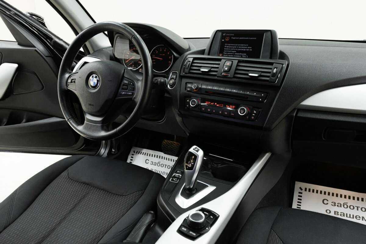 BMW 1 серии 116i, 2011 Фото №16