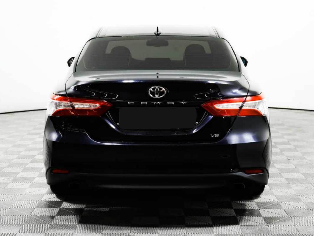 Toyota Camry, 2018 Фото №6