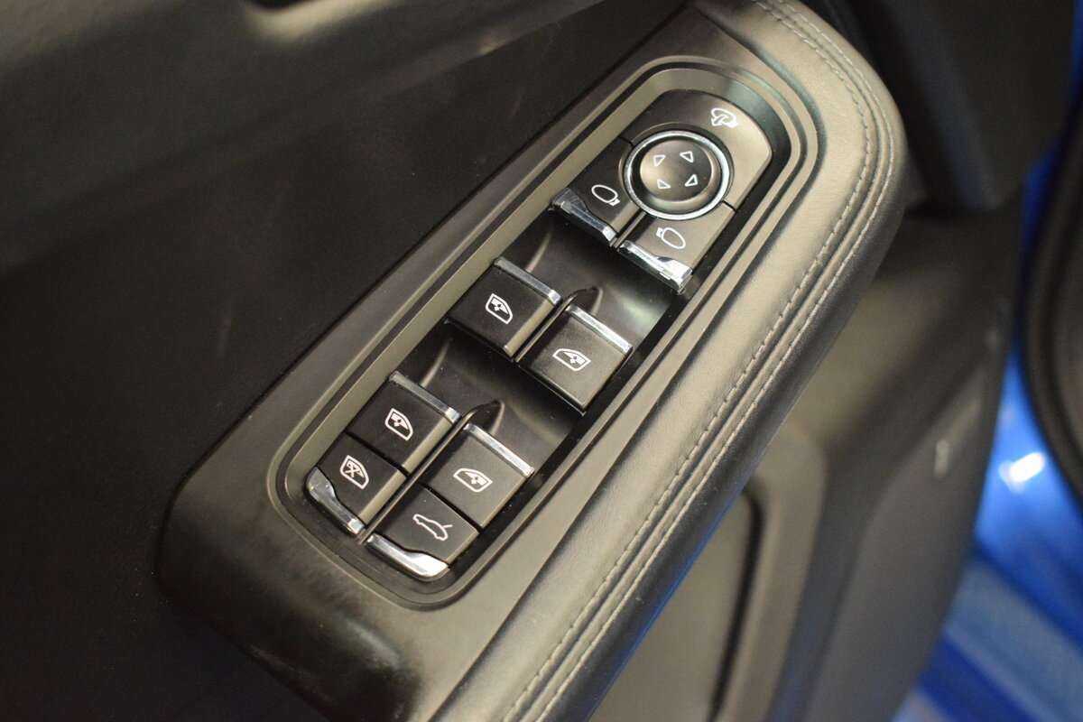 Porsche Macan Turbo, 2015 Фото №7
