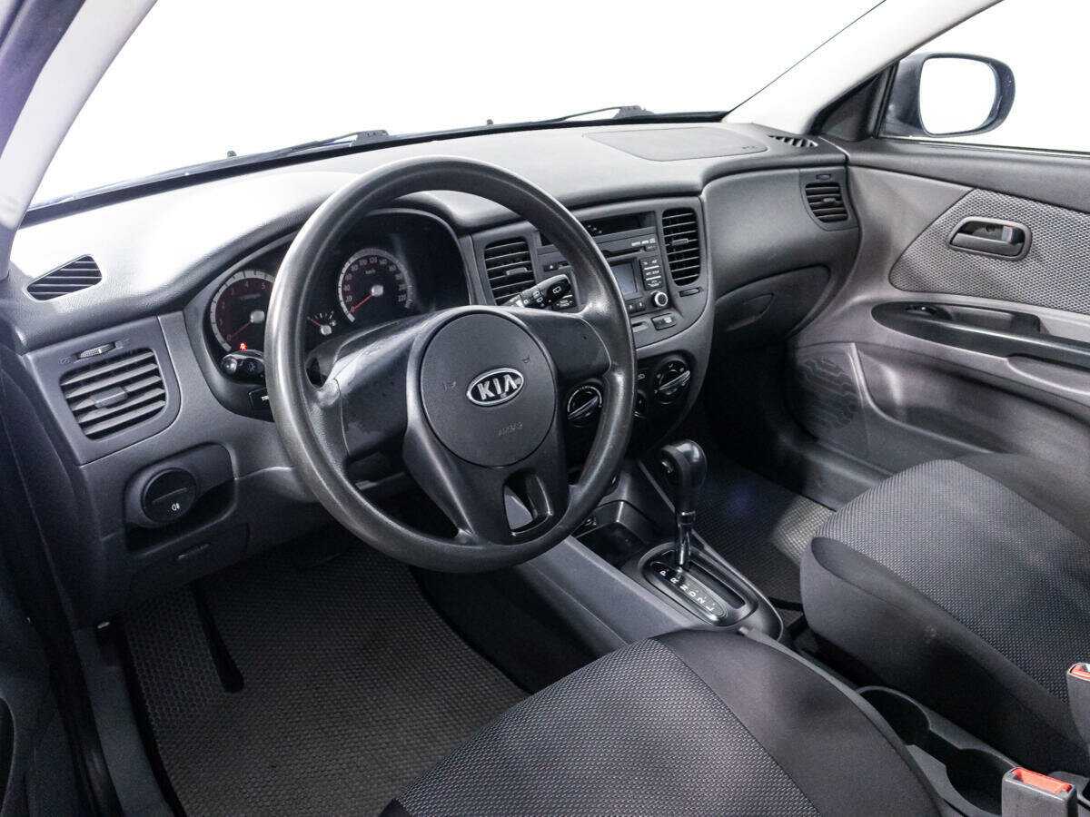 Kia Rio, 2010 Фото №11