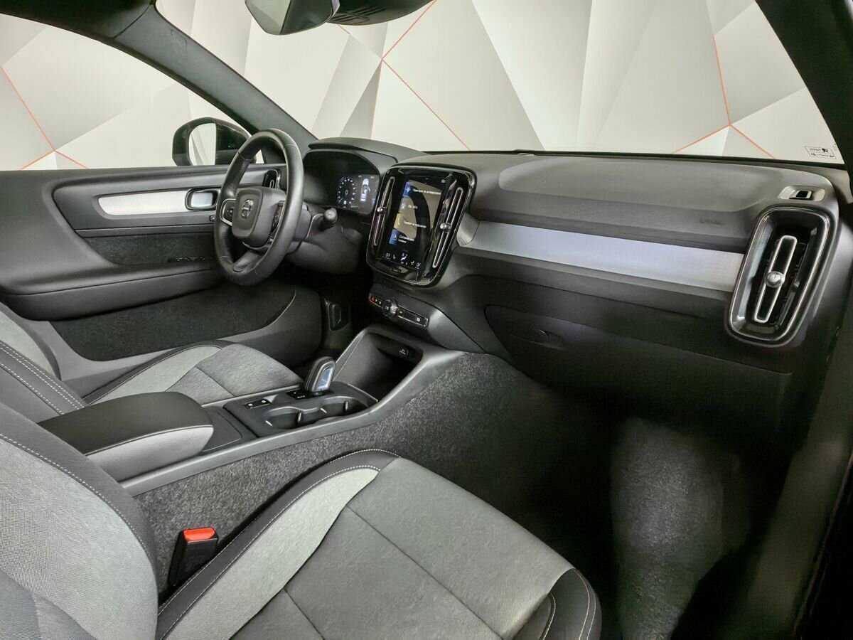 Volvo XC40, 2021 Фото №9