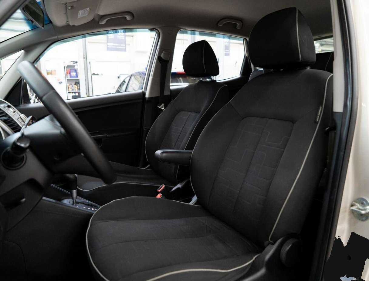 Kia Venga, 2011 Фото №8
