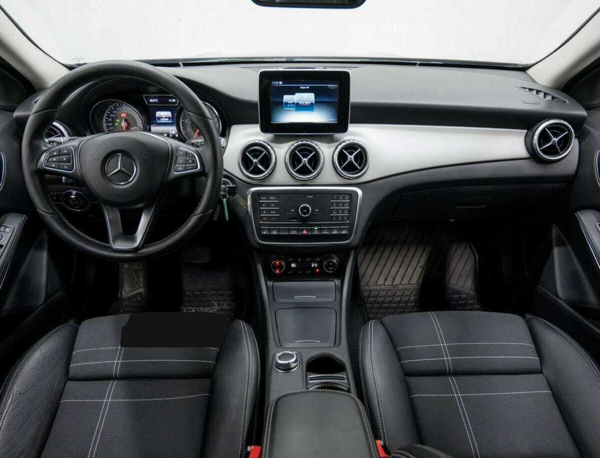 Mercedes-Benz GLA 250, 2016 Фото №10