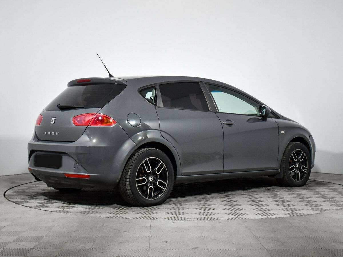 SEAT Leon, 2010 Фото №5