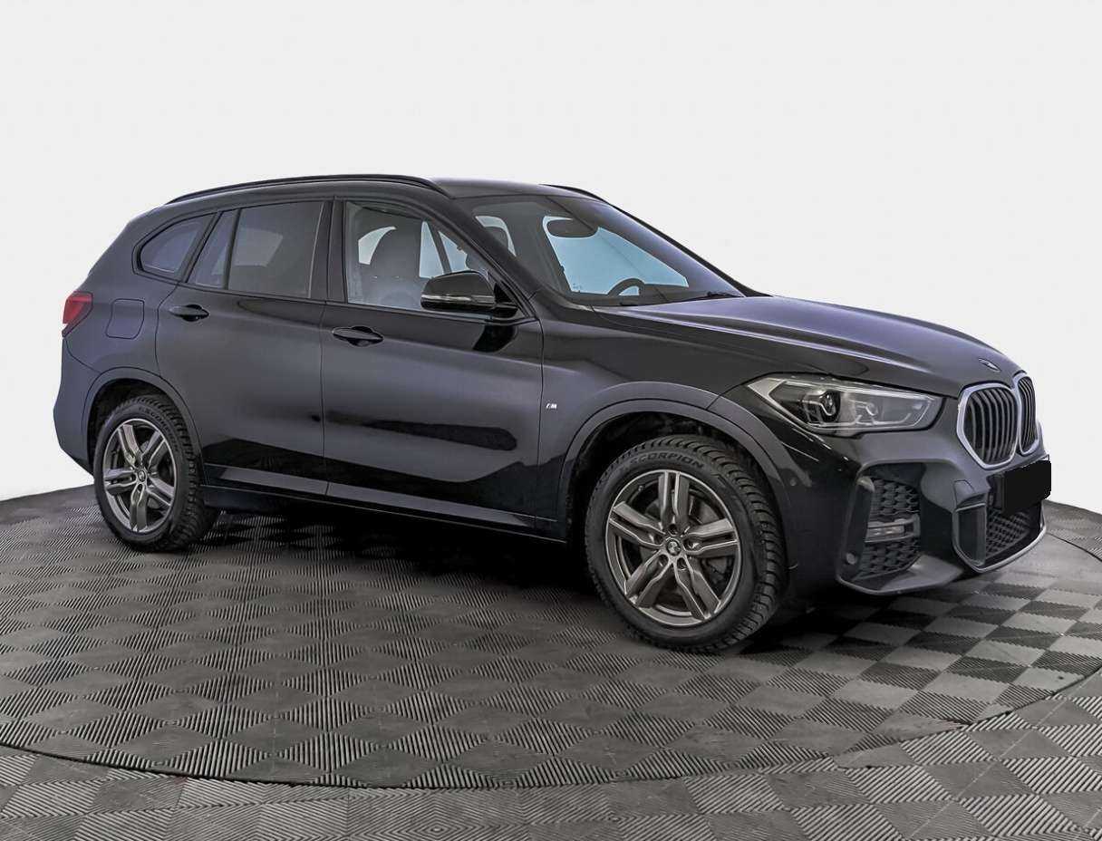 BMW X1 20i xDrive, 2020 Фото №3