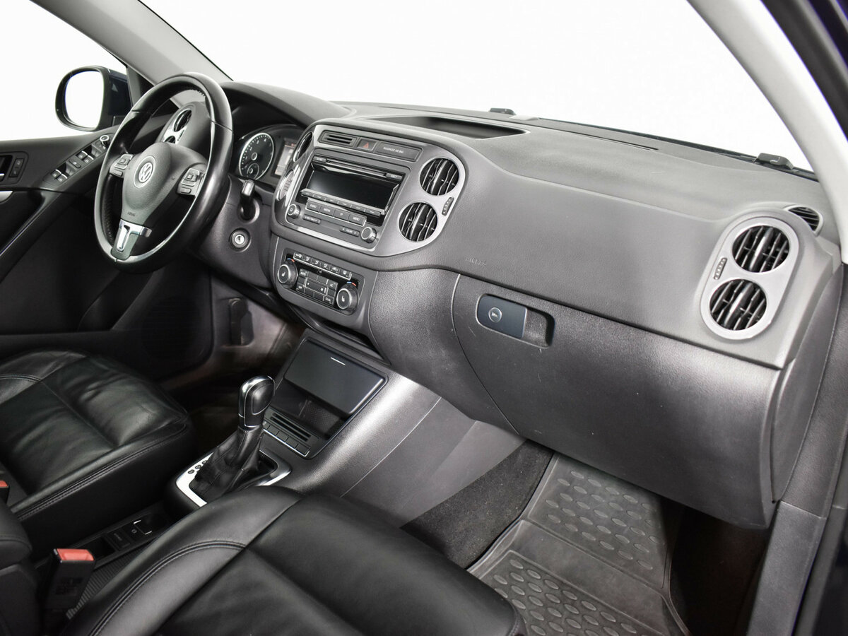 Volkswagen Tiguan I Рестайлинг, 2011 Фото №11