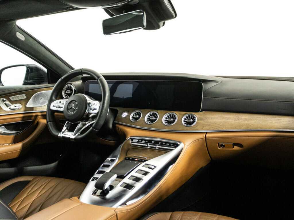 Mercedes-Benz AMG GT 43, 2019 Фото №9