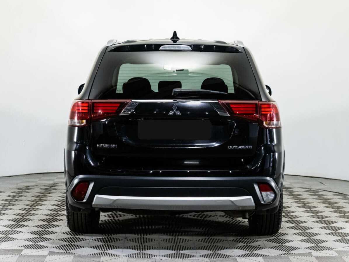 Mitsubishi Outlander, 2018 Фото №6