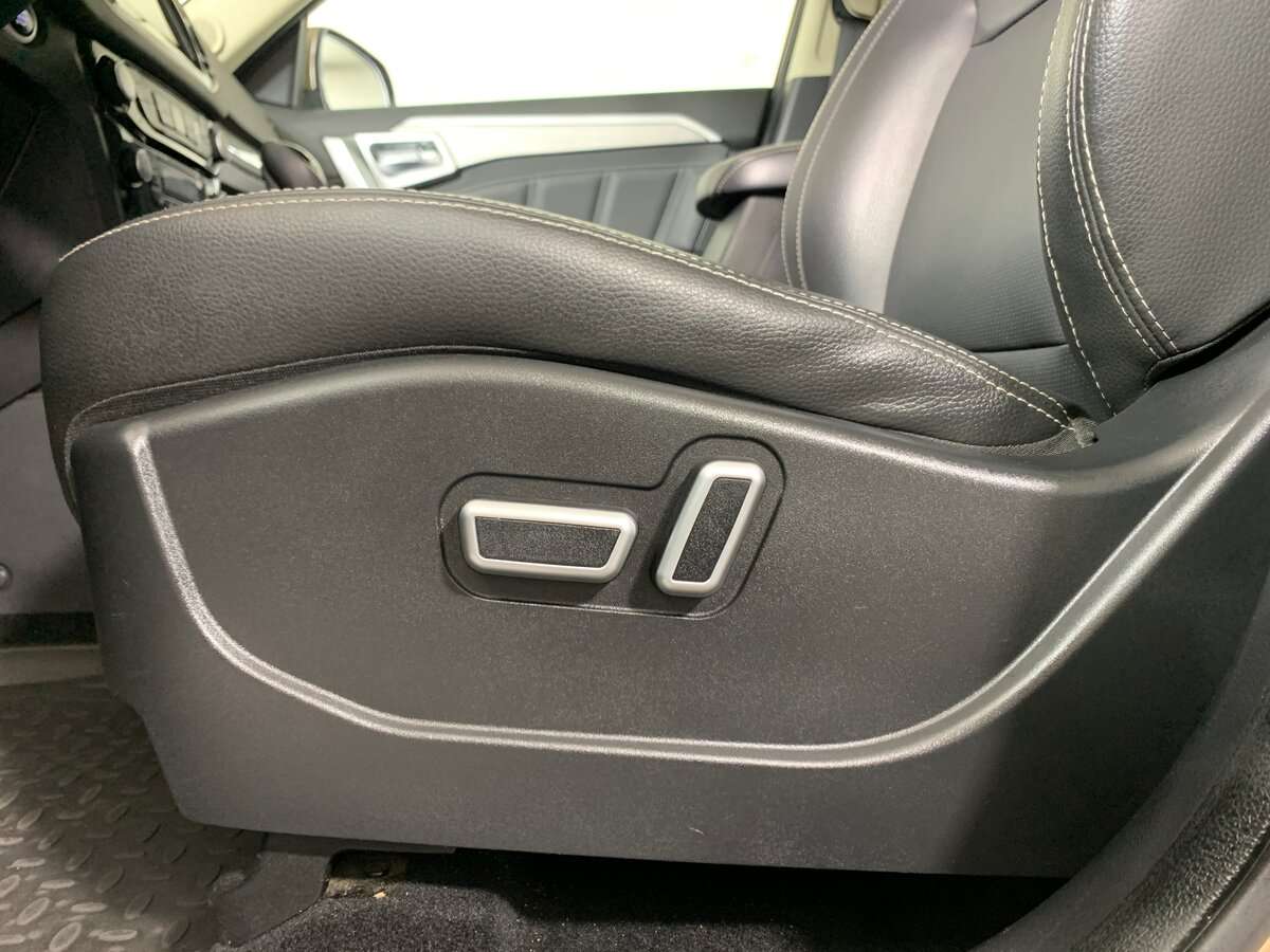 Geely Emgrand X7, 2020 Фото №15