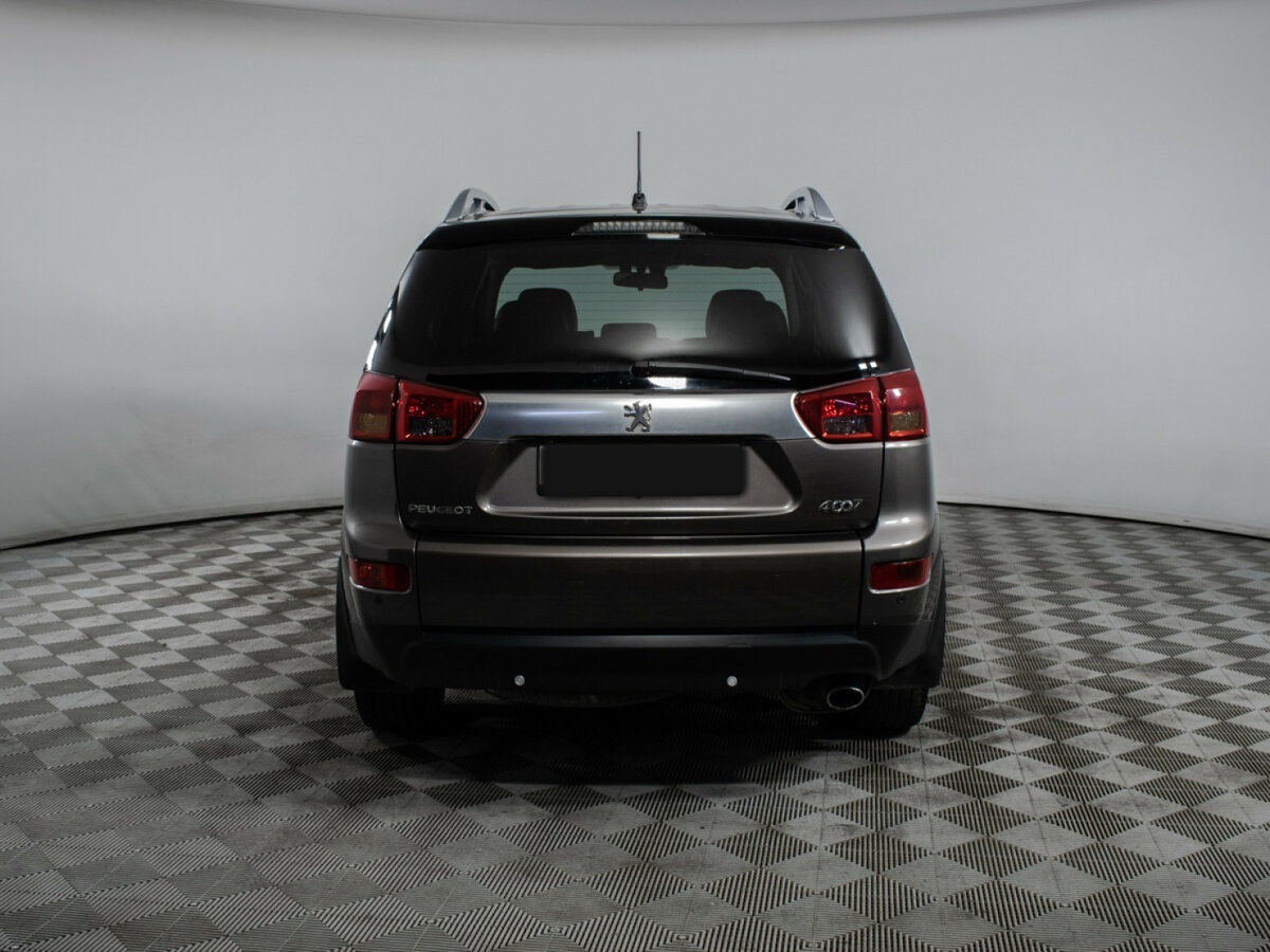 Peugeot 4007, 2010 Фото №6
