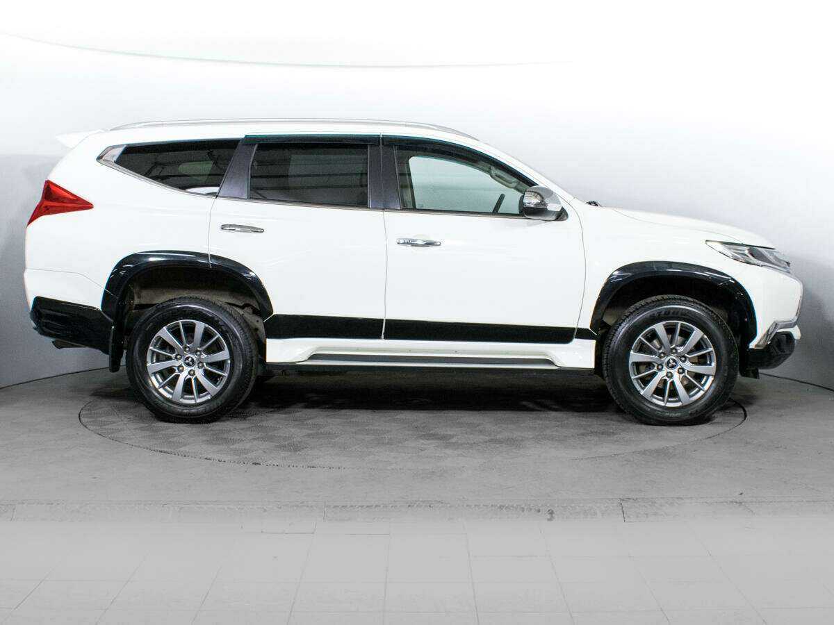 Mitsubishi Pajero Sport, 2018 Фото №4