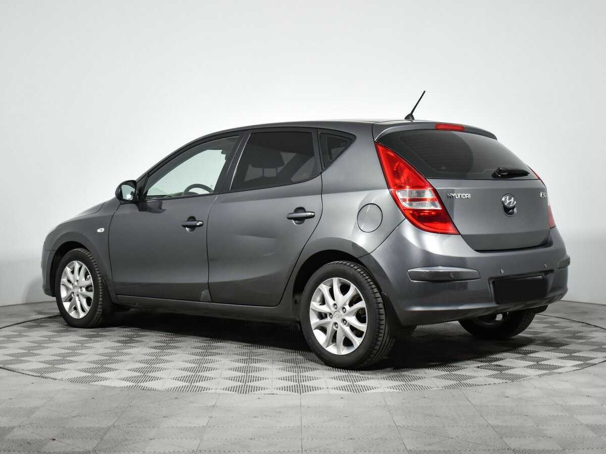 Hyundai i30, 2009 Фото №7