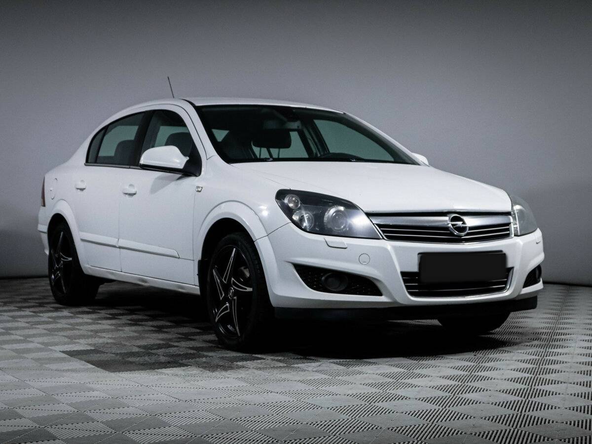 Opel Astra H Рестайлинг, 2011 Фото №3