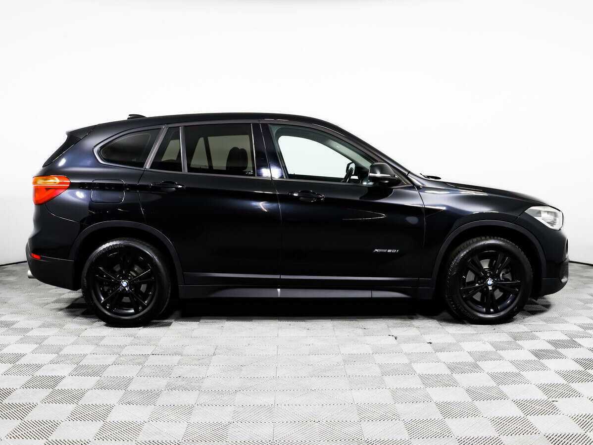 BMW X1 20i xDrive, 2017 Фото №4