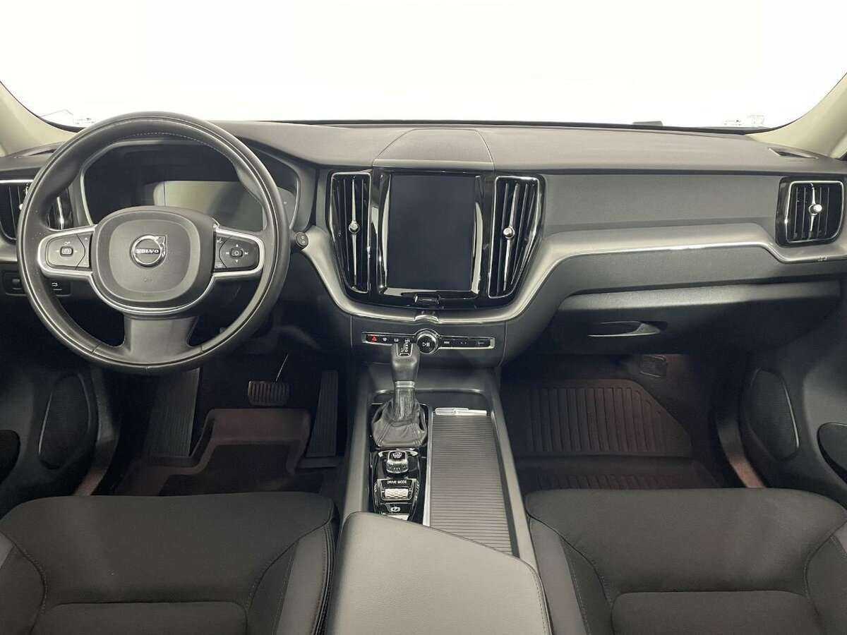Volvo XC60, 2019 Фото №7