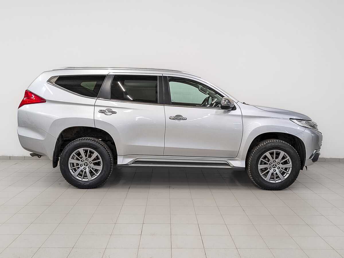 Mitsubishi Pajero Sport, 2020 Фото №4
