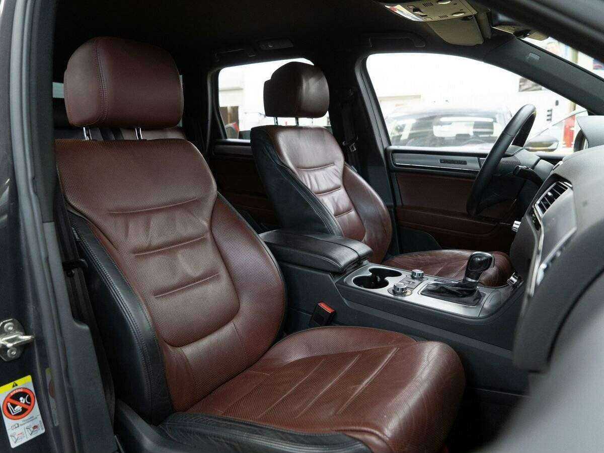 Volkswagen Touareg, 2010 Фото №9