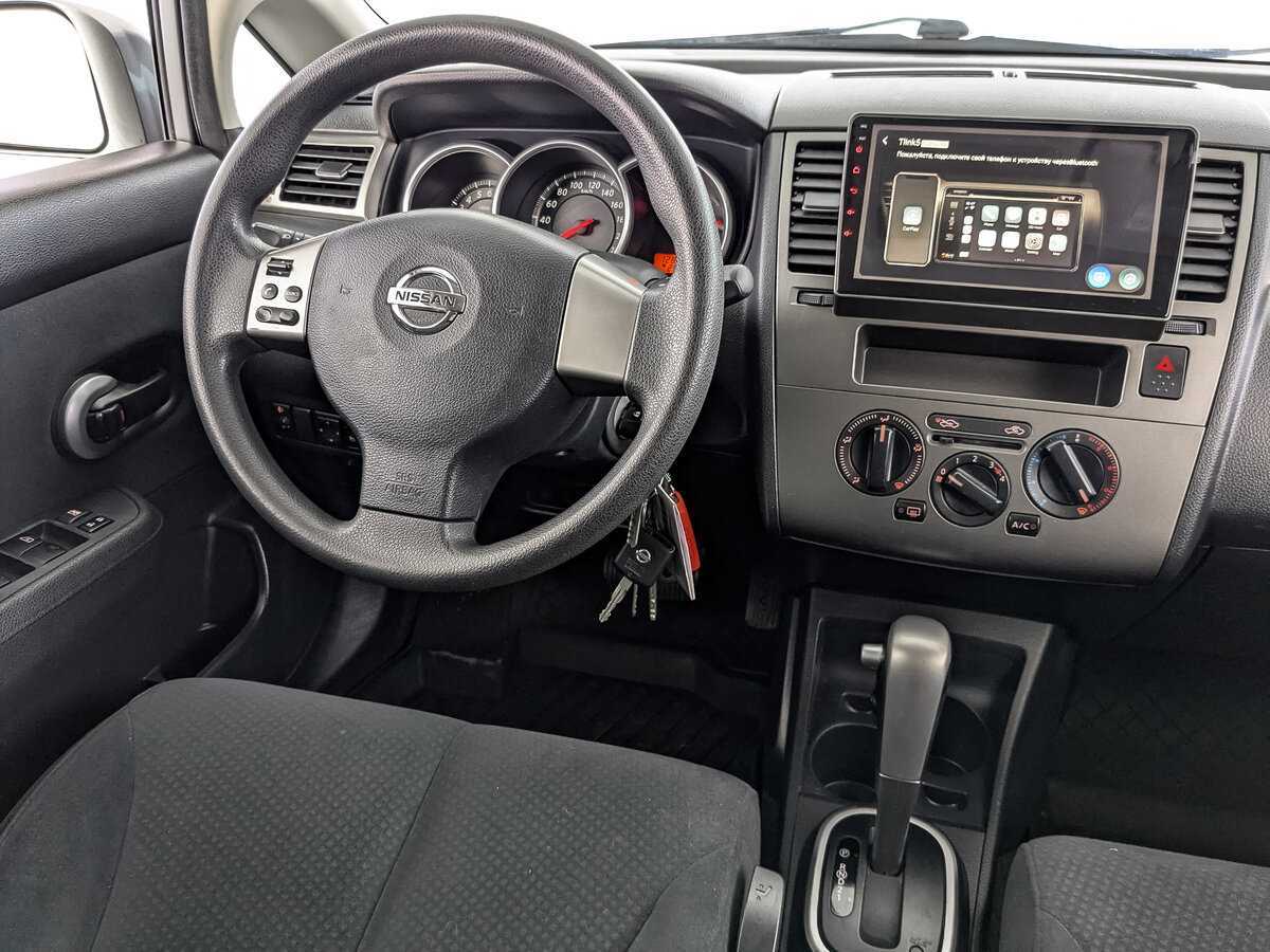 Nissan Tiida, 2013 Фото №21