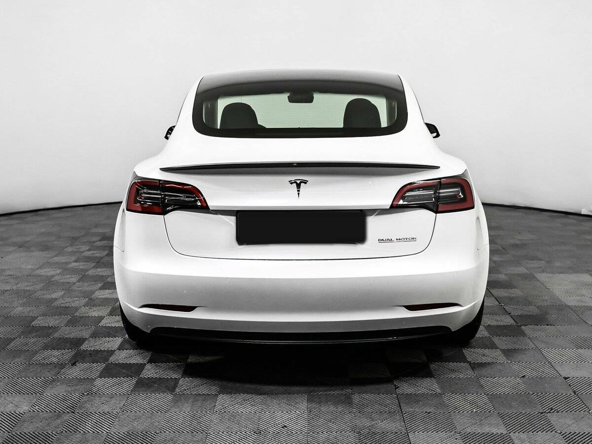 Tesla Model 3 Performance, 2021 Фото №6
