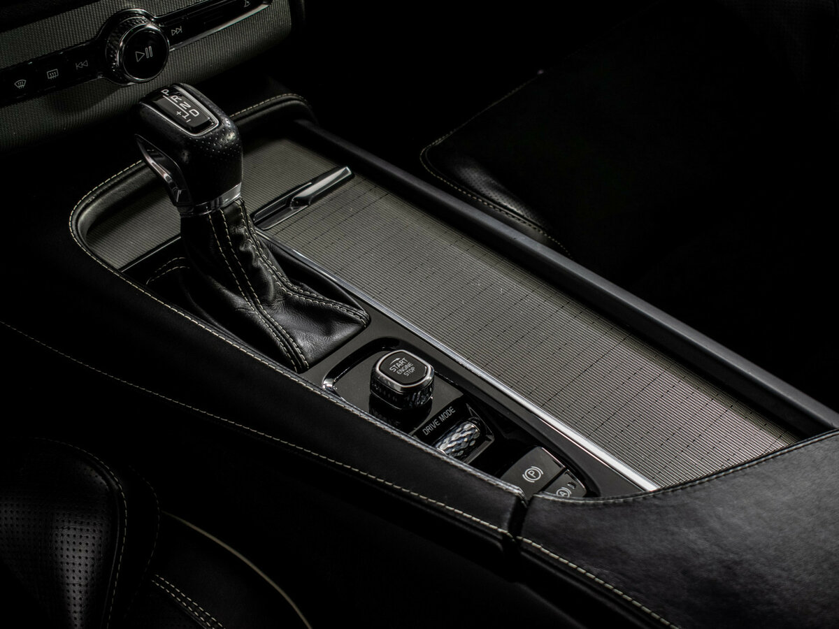 Volvo XC90 II Рестайлинг 1, 2019 Фото №17