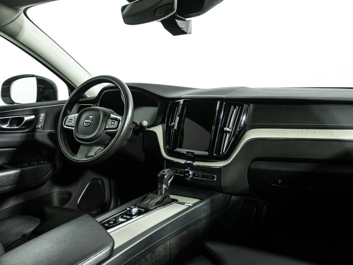 Volvo XC60 II, 2020 Фото №7