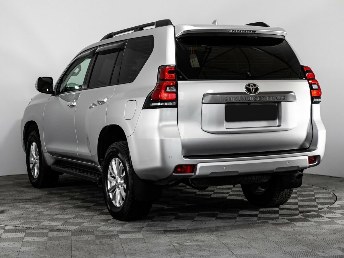 Toyota Land Cruiser Prado 150 Series Рестайлинг 3, 2023 Фото №7