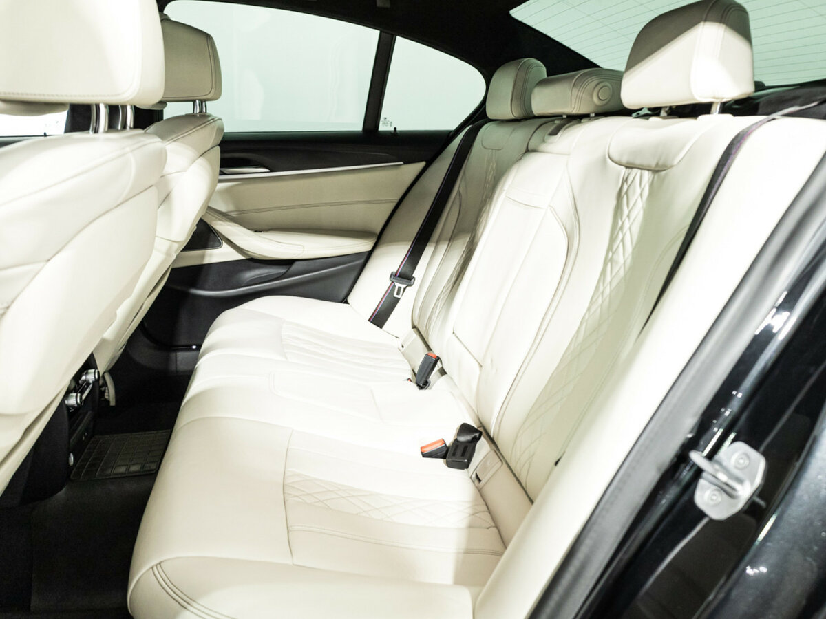 BMW 5 серии 540i xDrive VII (G30/G31/G38) Рестайлинг, 2020 Фото №8