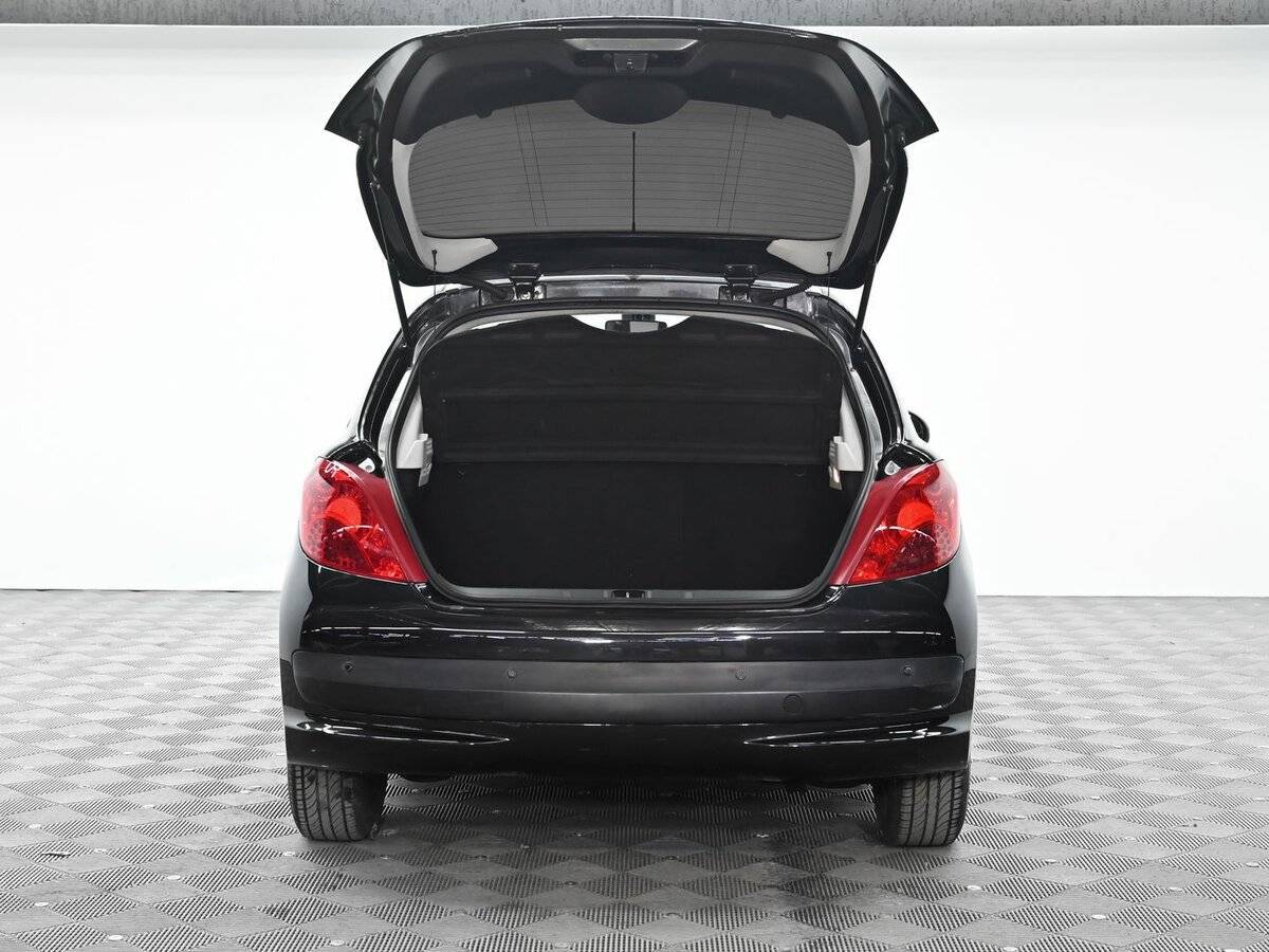 Peugeot 207, 2008 Фото №5