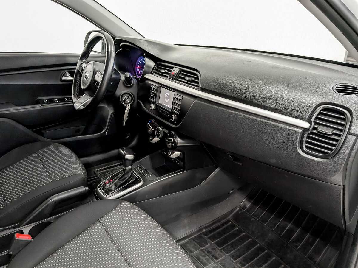 Kia Rio X-Line, 2020 Фото №10