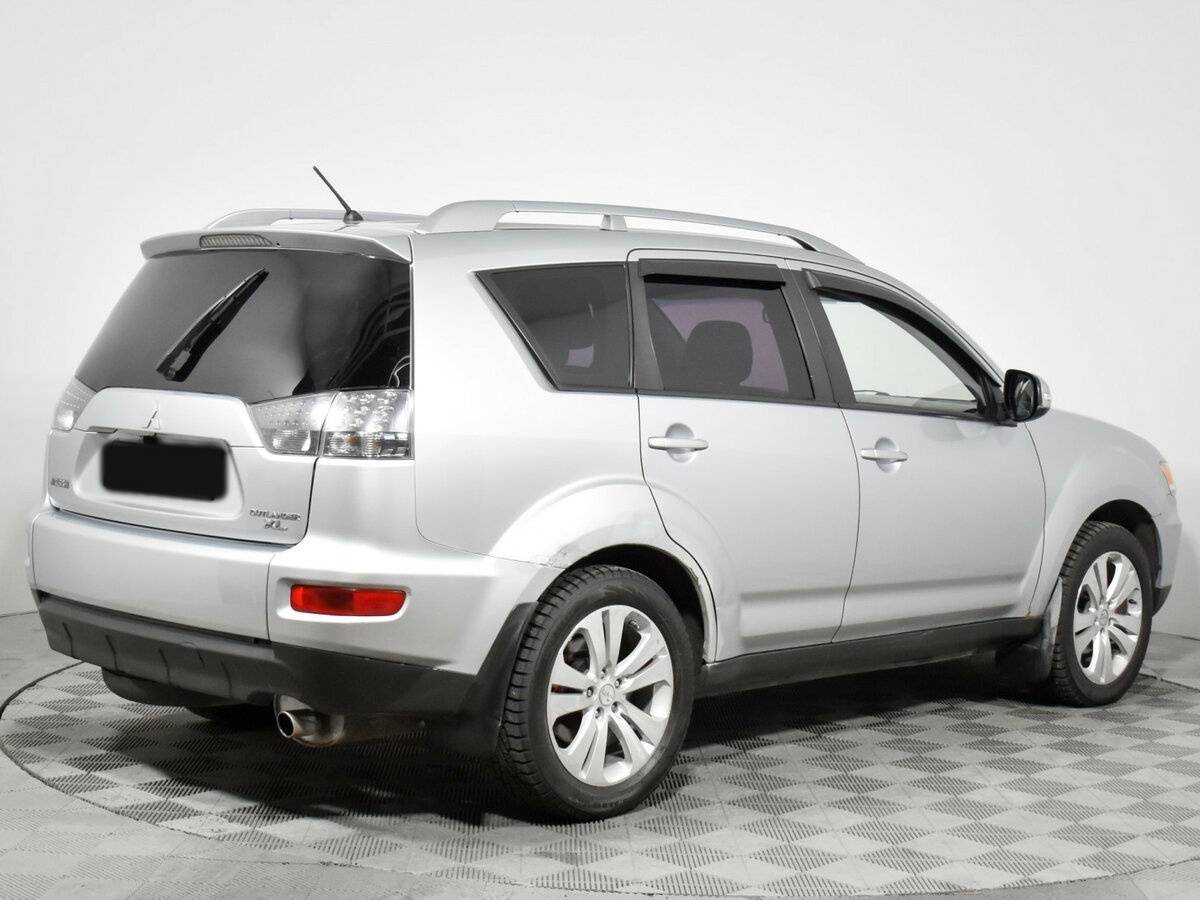 Mitsubishi Outlander II Рестайлинг, 2010 Фото №4