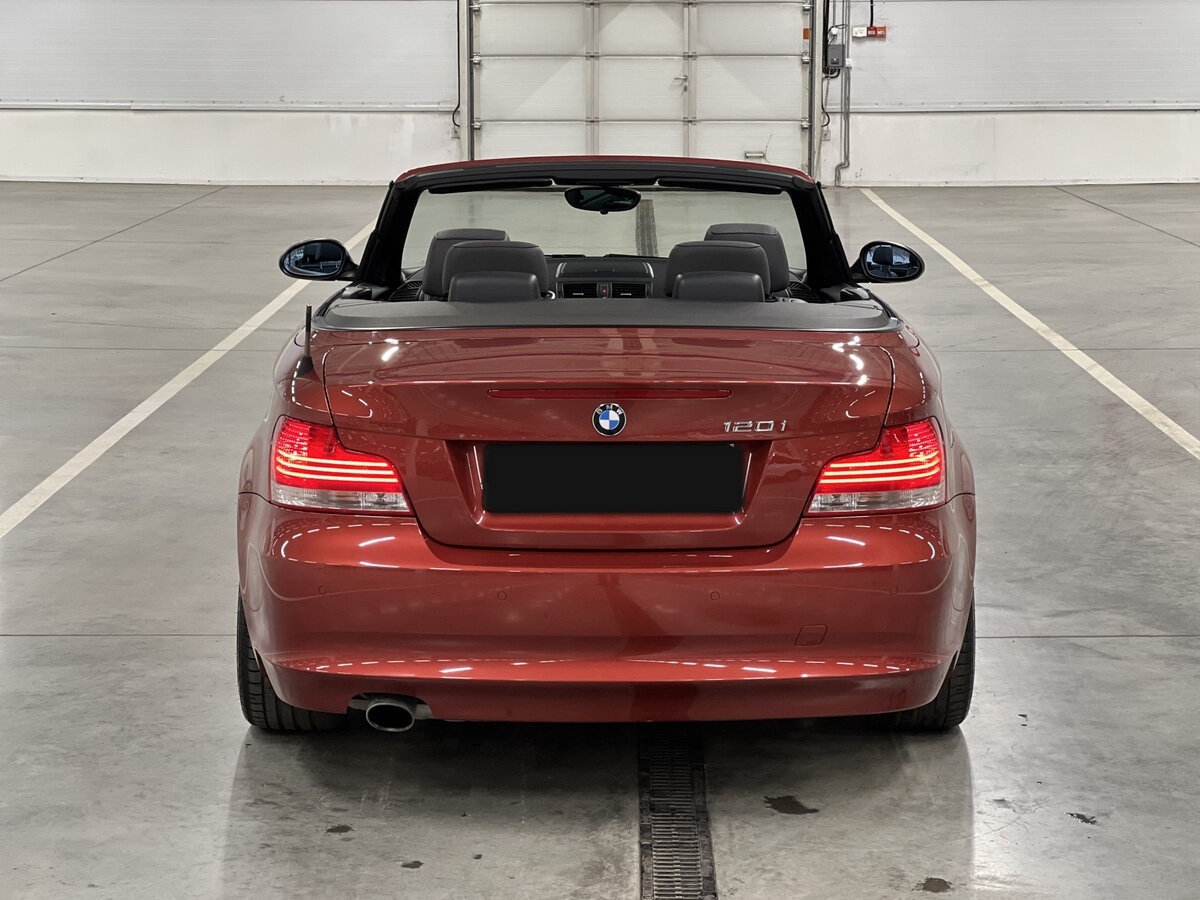 BMW 1 серии 120i I (E81/E82/E87/E88) Рестайлинг, 2008 Фото №6