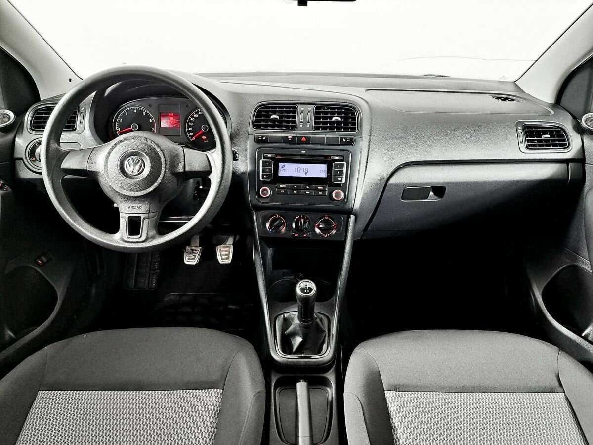 Volkswagen Polo, 2011 Фото №12