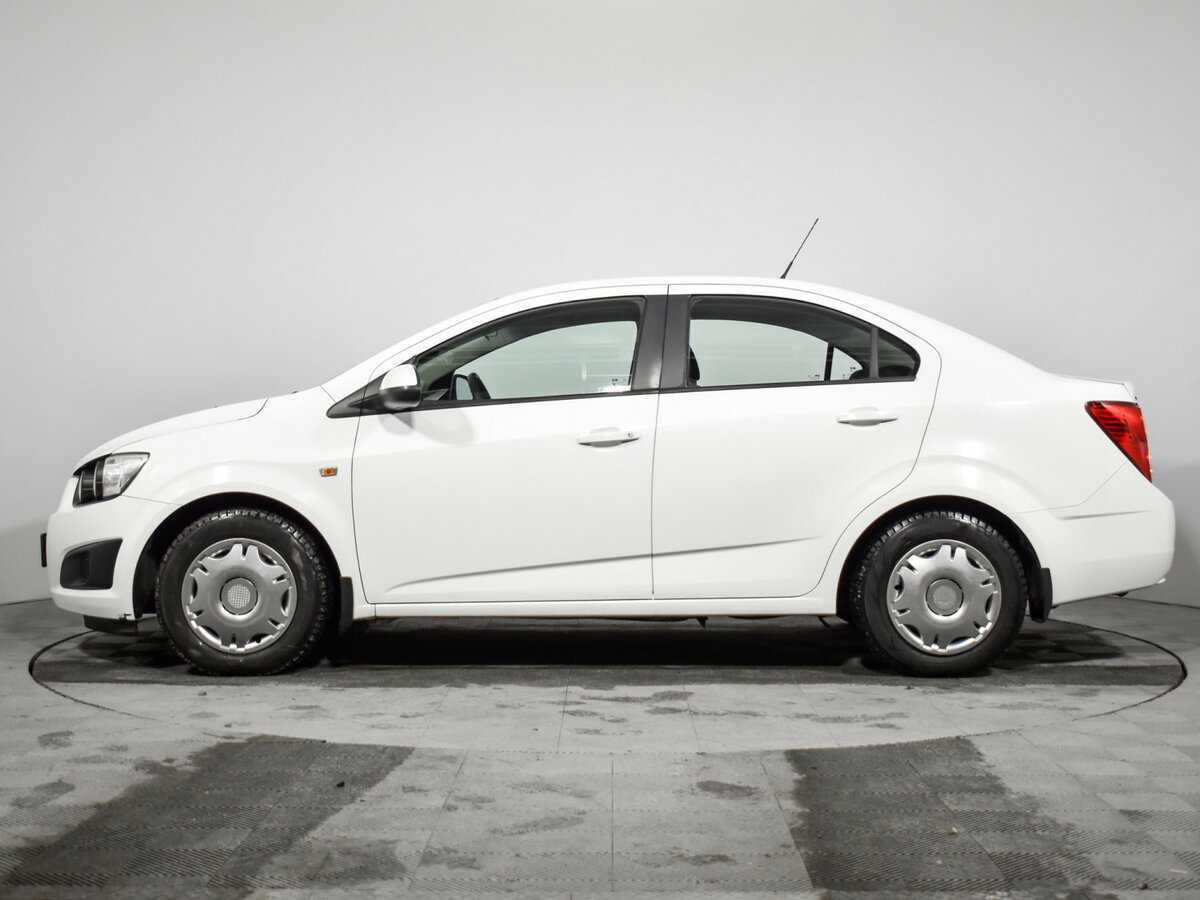 Chevrolet Aveo II, 2014 Фото №8