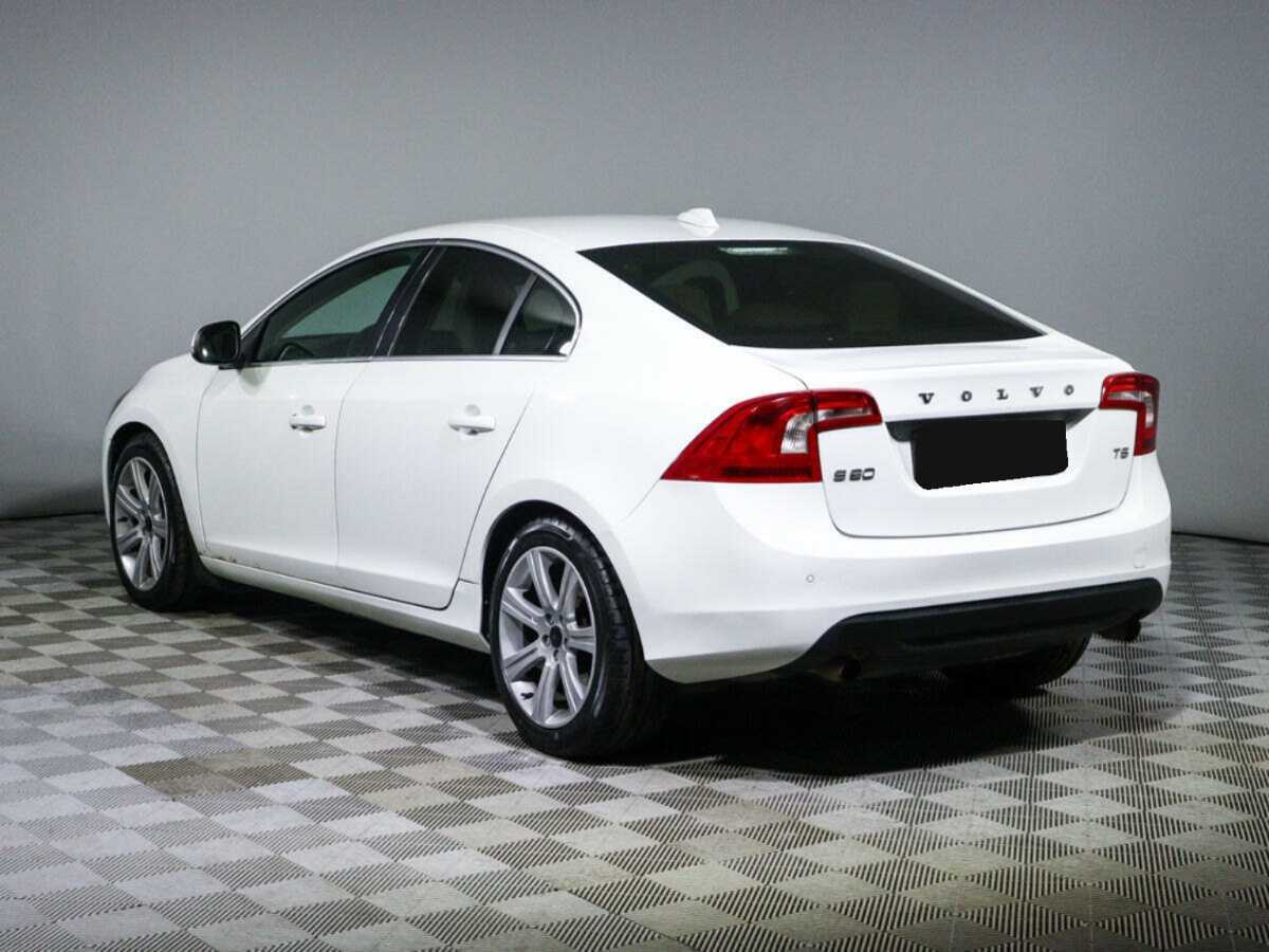 Volvo S60, 2011 Фото №7
